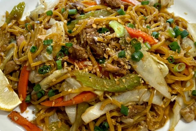 Canton Guisado.
