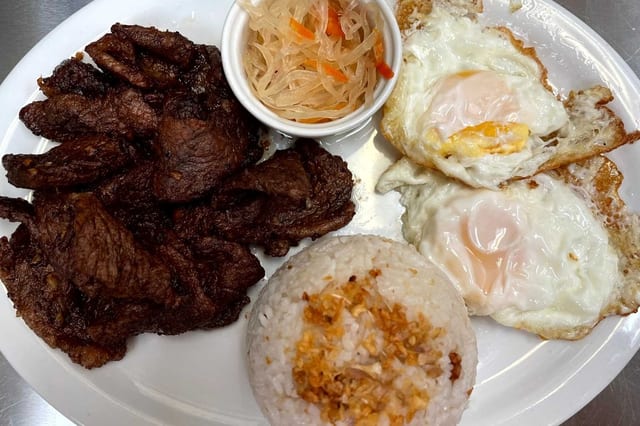 Tapsilog.